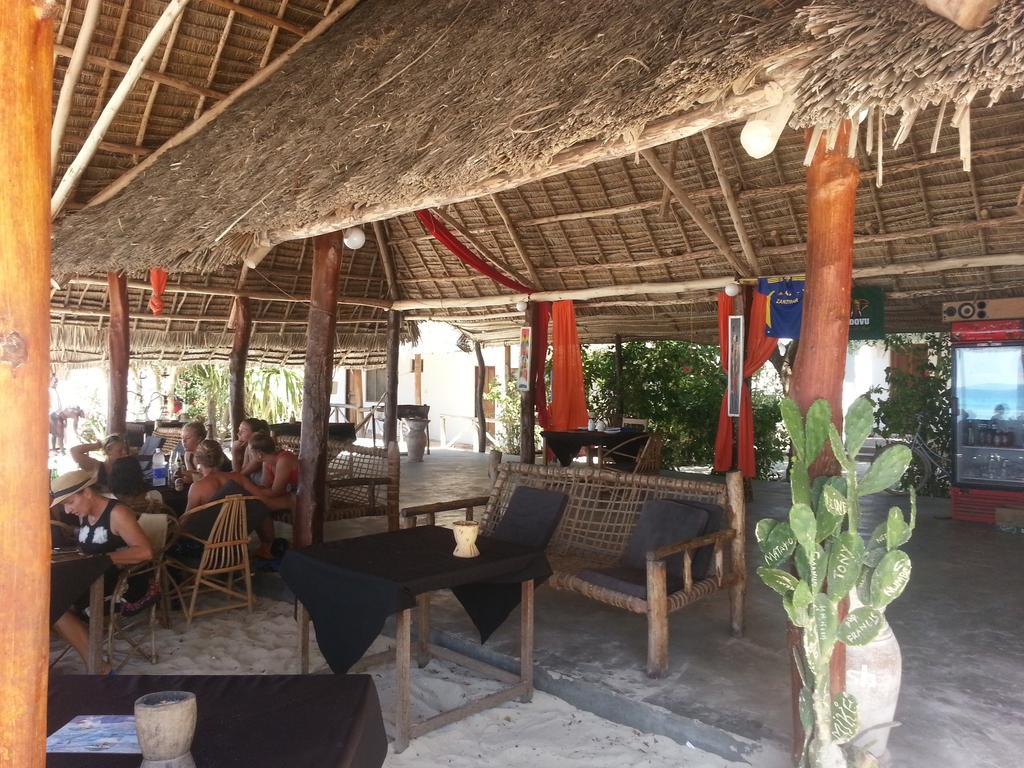 Ebony & Ivory Beach Bungalows Nungwi Exterior photo